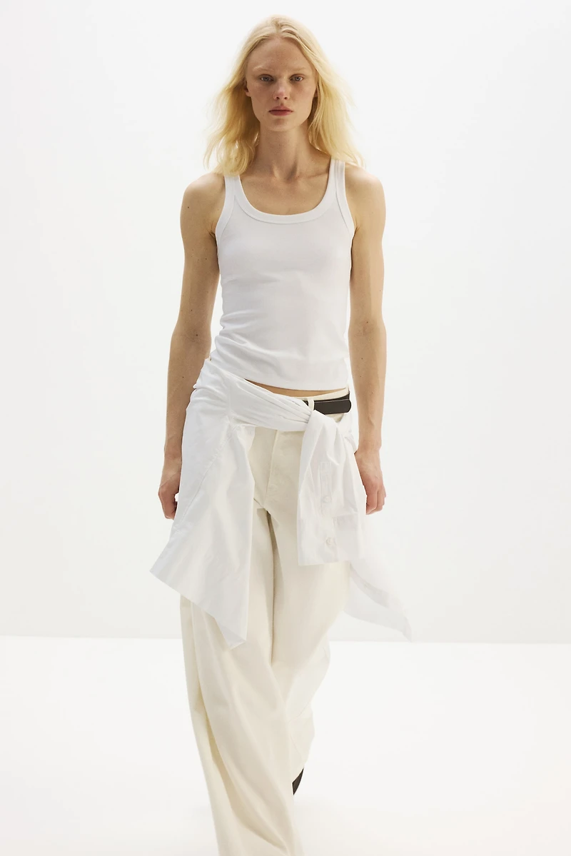 Camisole côtelé rafraîchissante près du corps