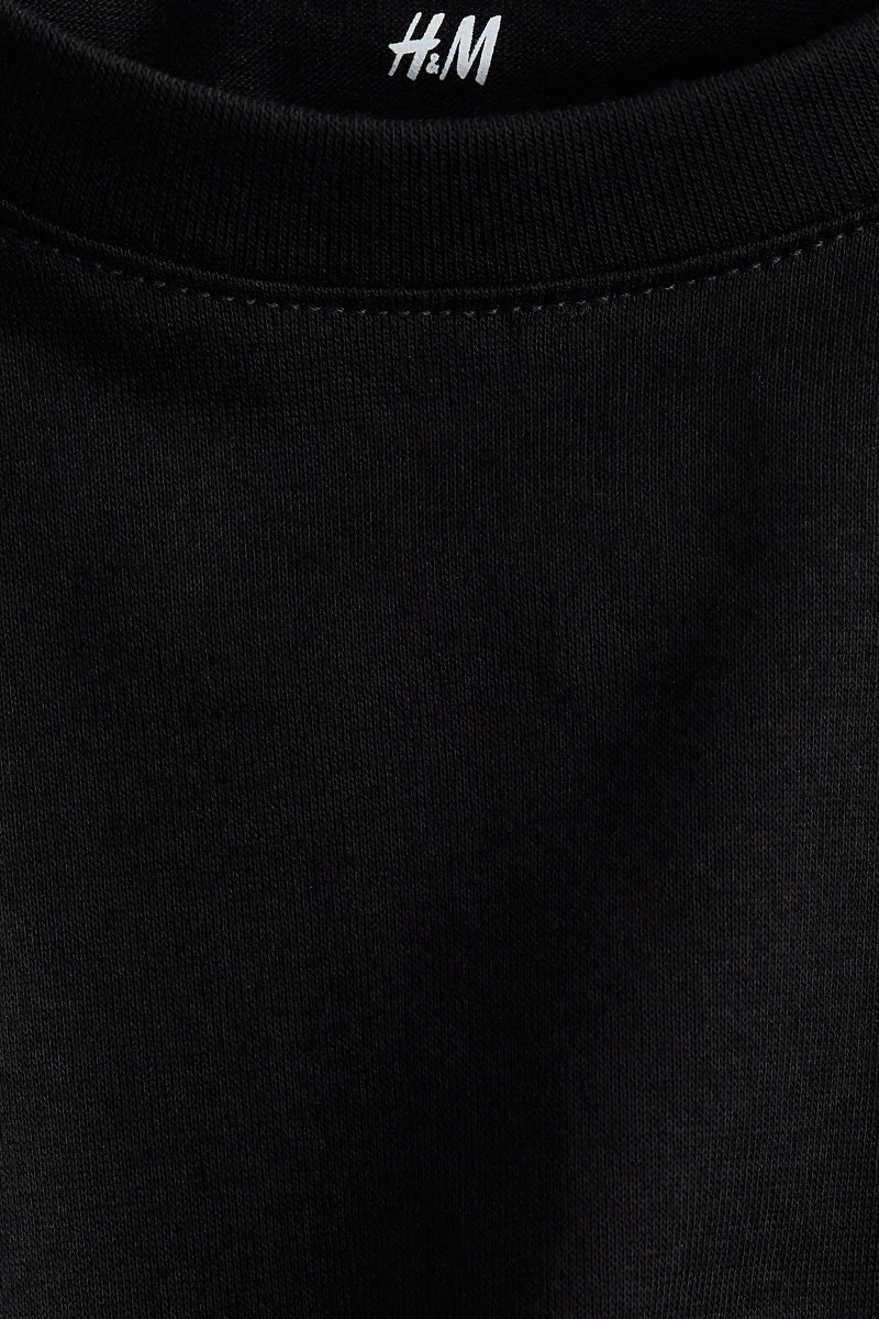 Long-Sleeved T-Shirt