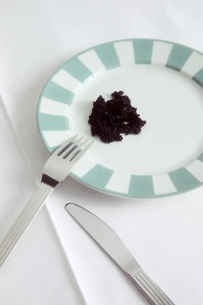 Assiette moyenne en porcelaine