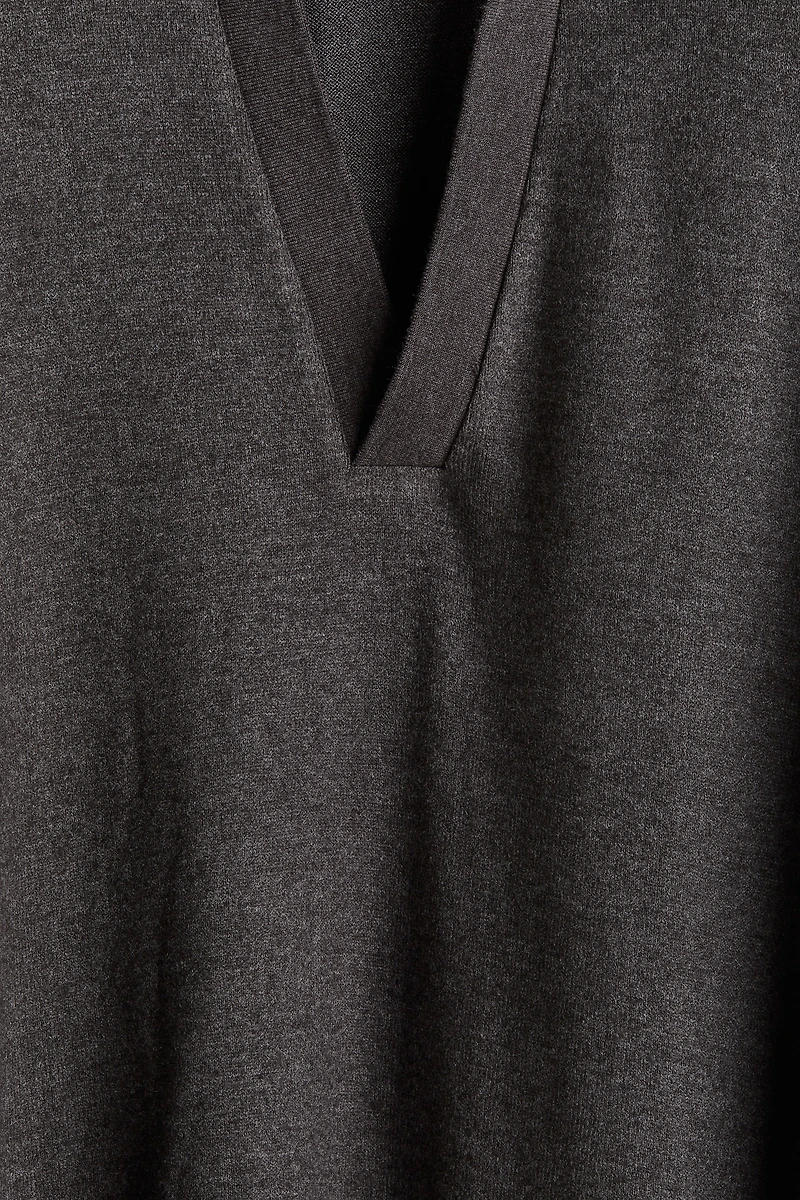 Top with Collar