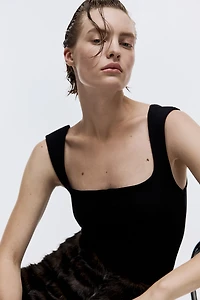 Débardeur à encolure carrée