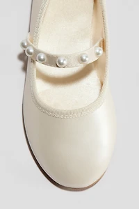 Ballerines avec perles de fantaisie