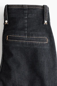 Jean jambe semi-évasée taille haute