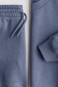 2-Piece Sweatshirt and Shorts Set