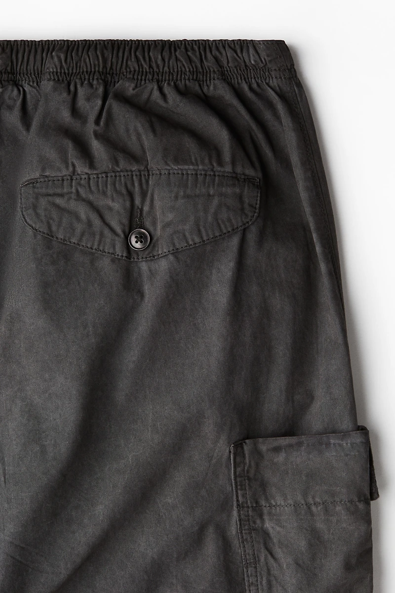 Loose-Fit Parachute Pants
