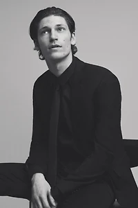 Skinny-Fit Single-Breasted Jacket
