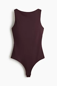 Maillot string avec détail torsadé