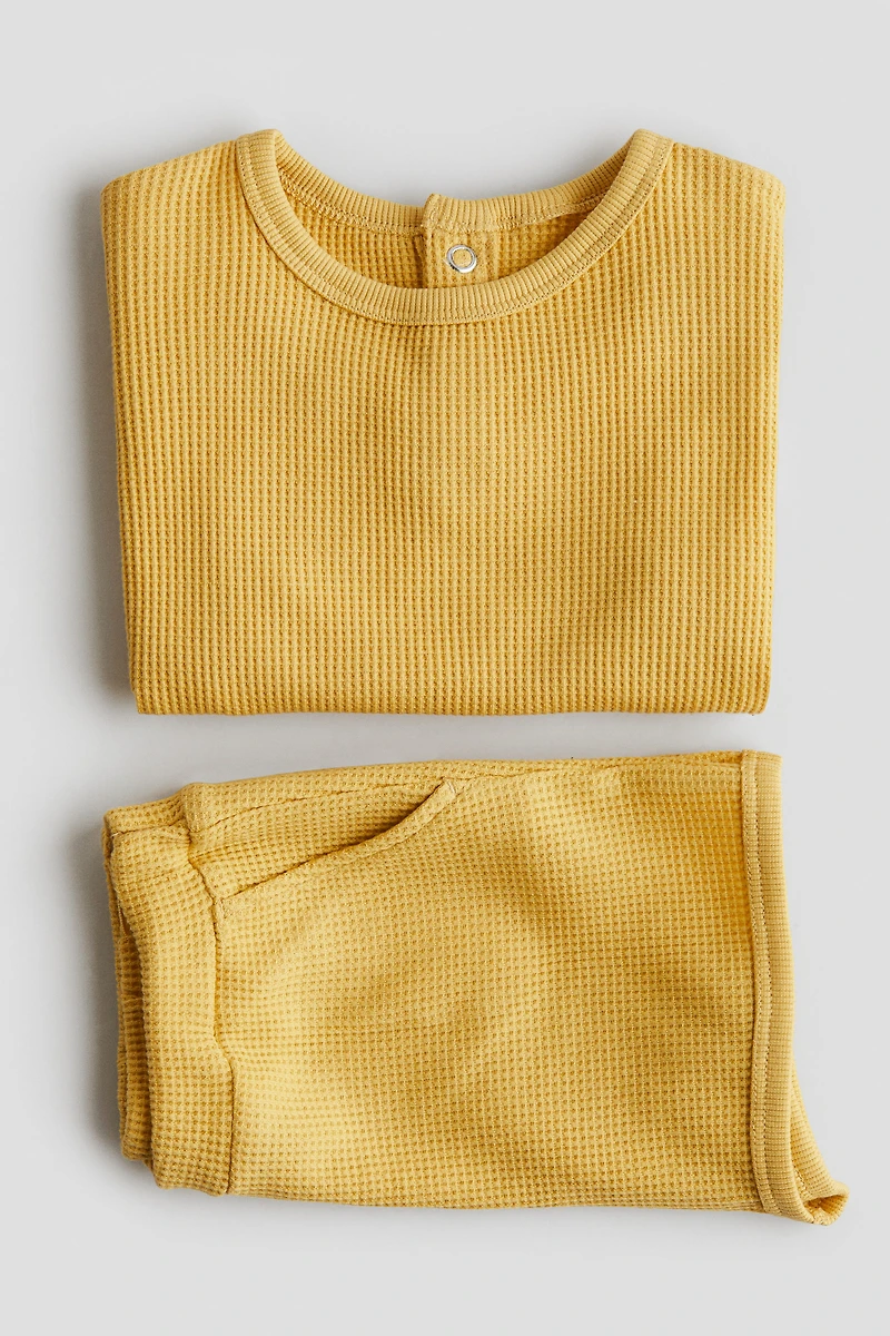 2-Piece Waffled Jersey Set