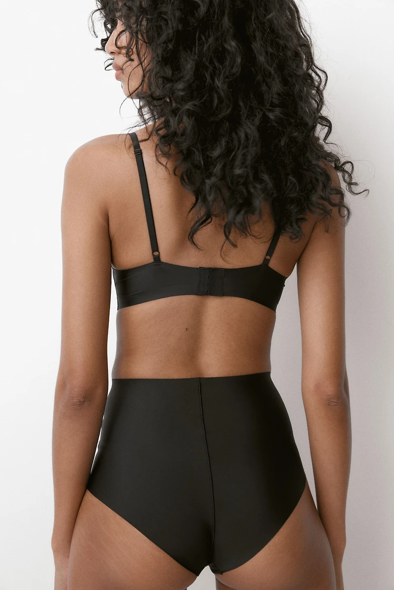 Medium Shape Microfiber Briefs