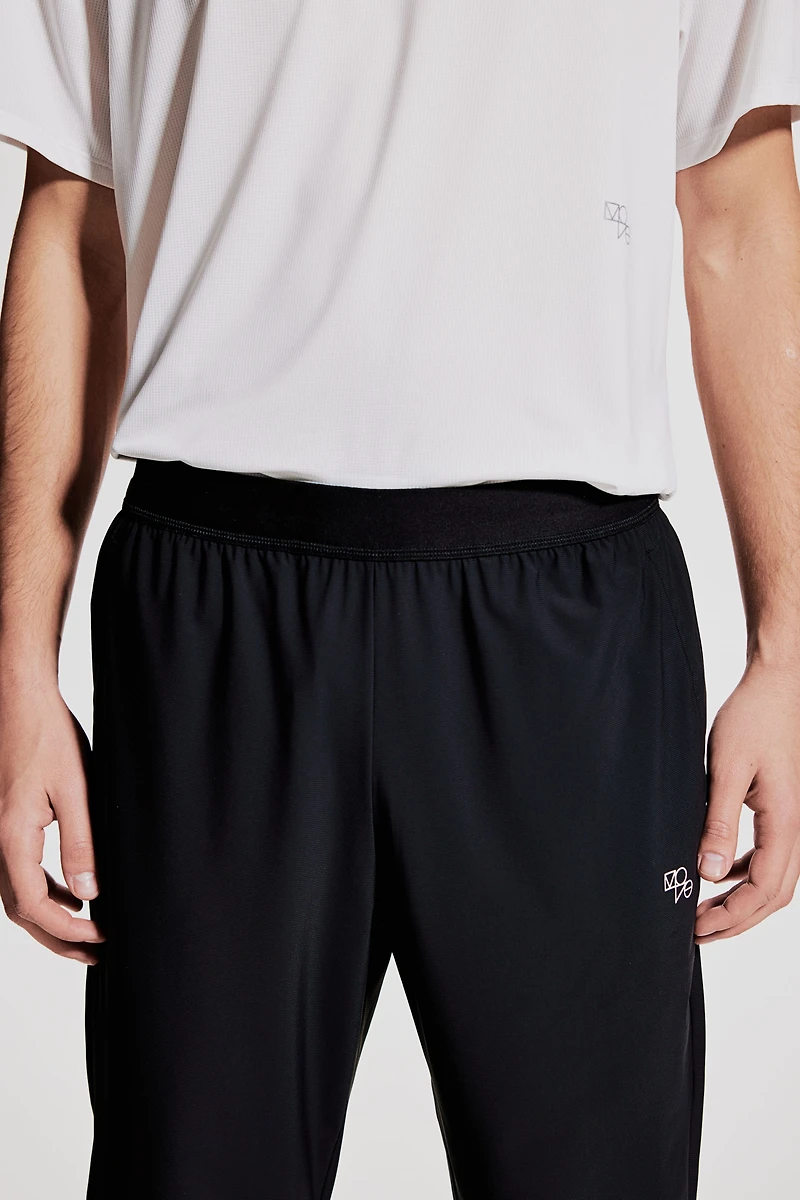 Slim-Fit Sports Pants with DryMove™