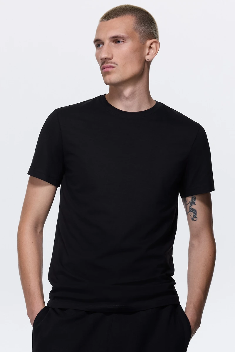 Slim Fit T-shirt