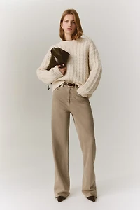 Chandail en tricot torsadé