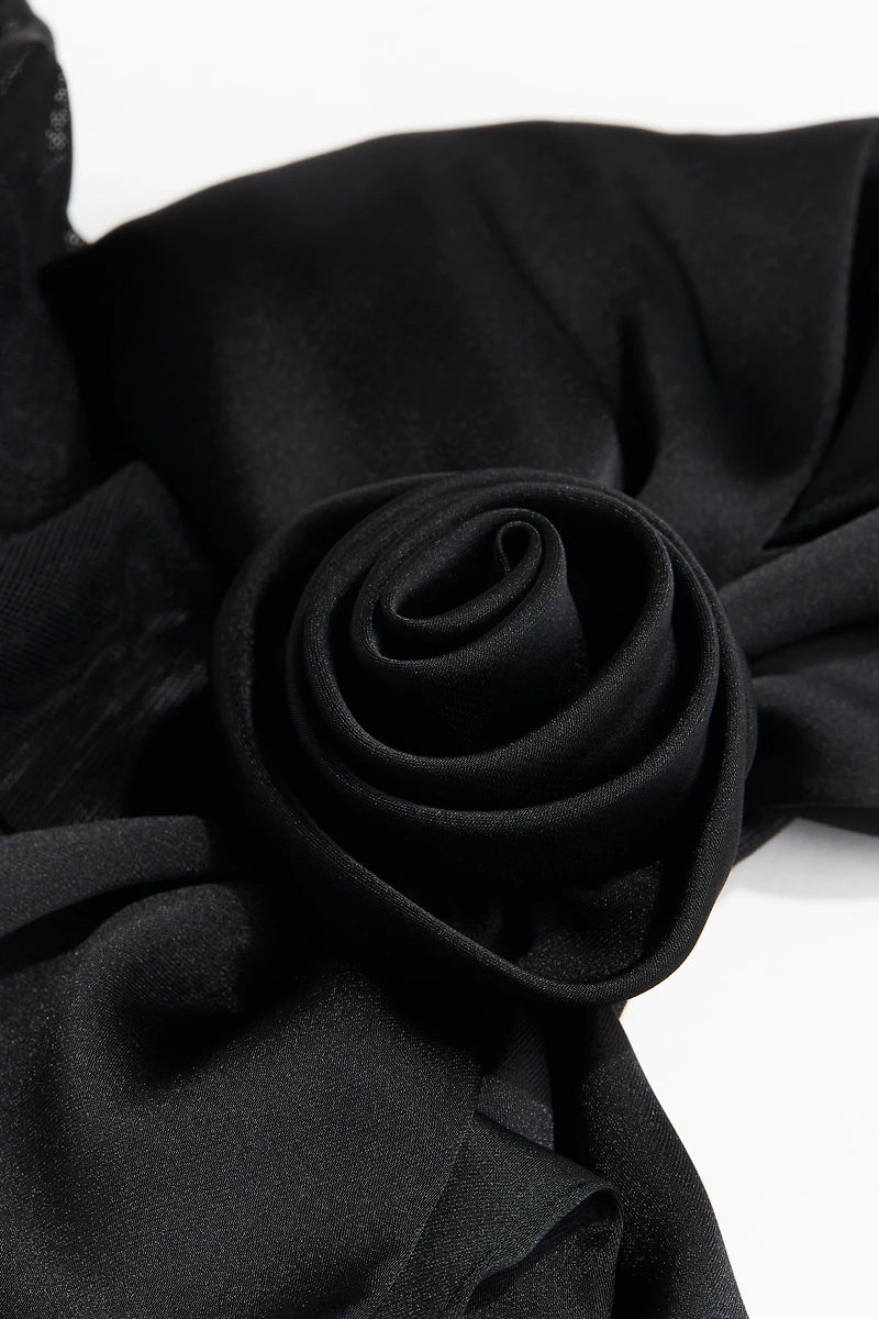Long Mesh Gloves with Bow Detail