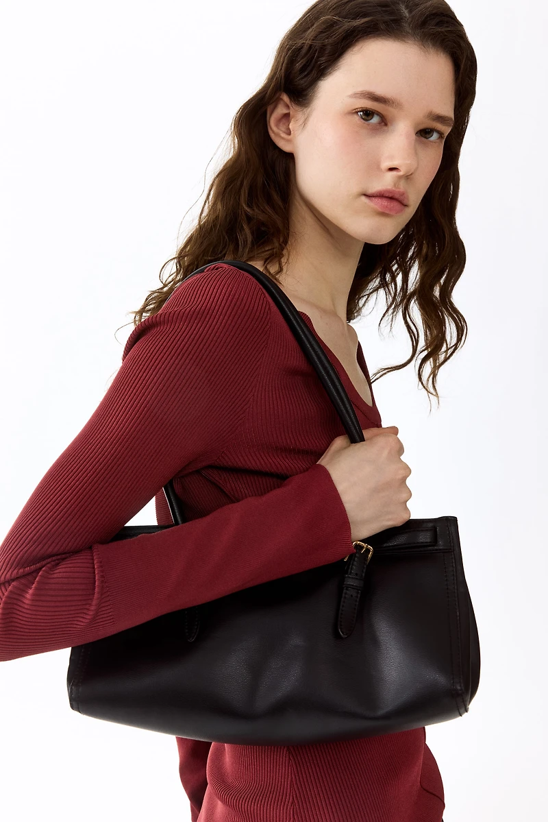 Haut en tricot côtelé avec détail torsadé