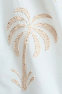Robe brodée à bretelles fines