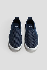 Slip-on Mesh Shoes