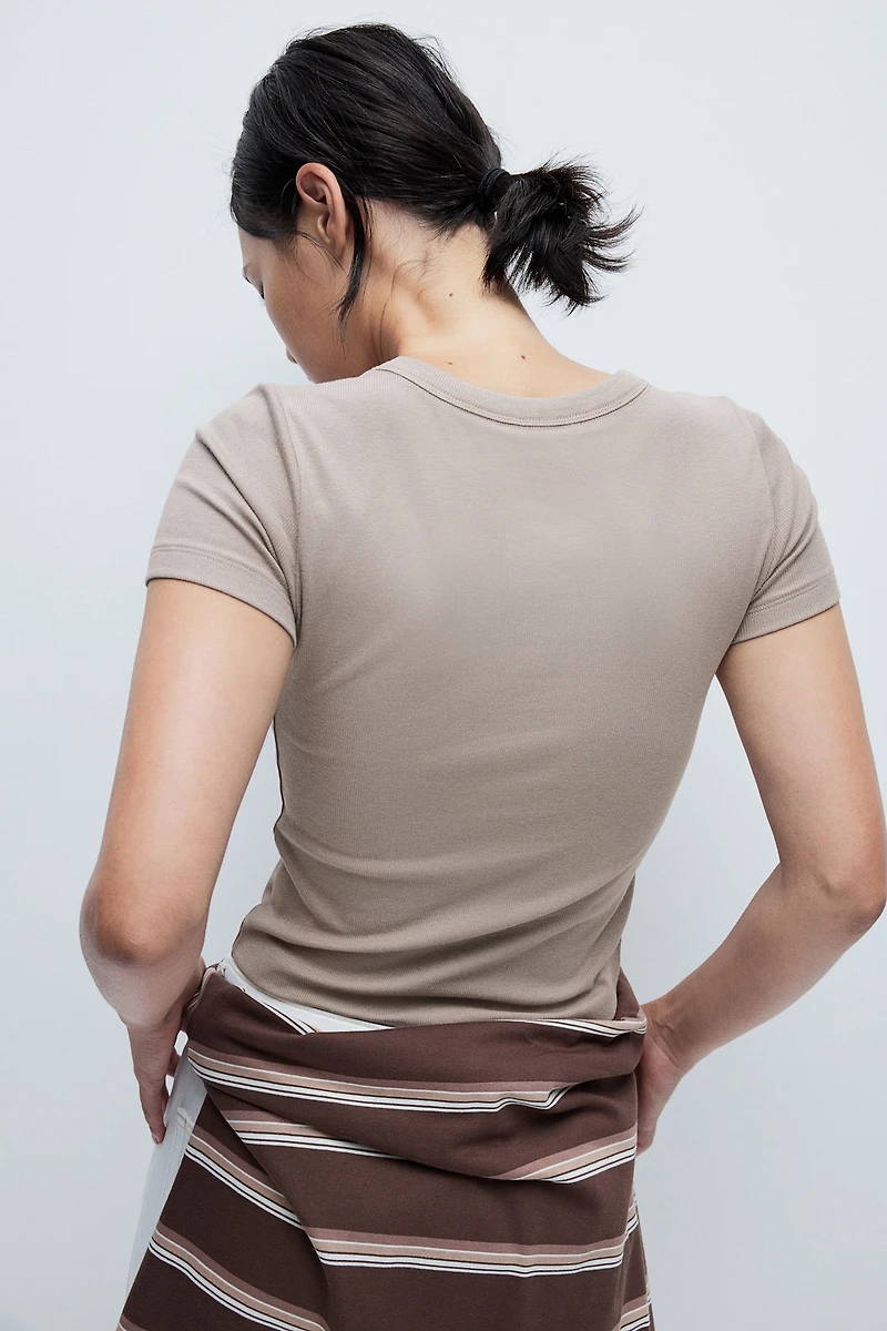 T-shirt côtelé