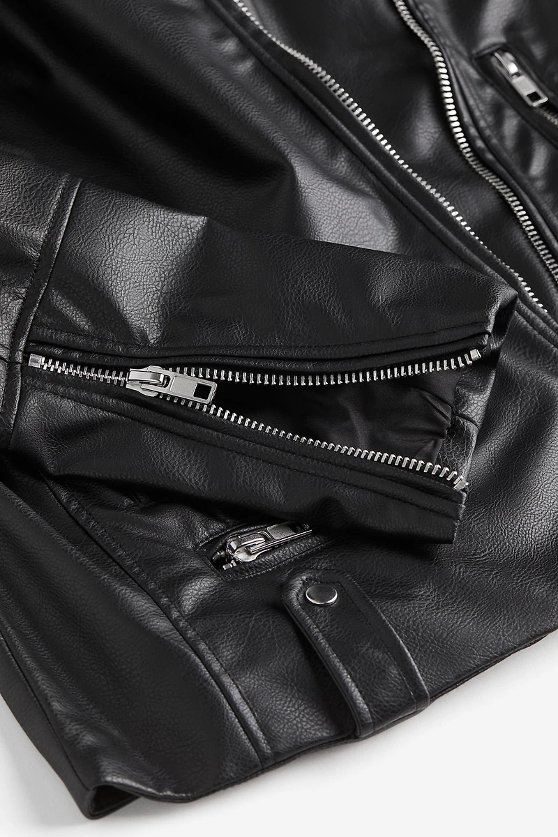 Veste enduite de style motard