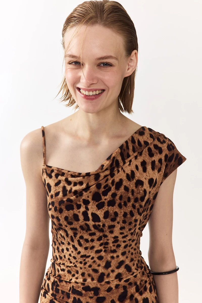 Robe asymétrique en jersey