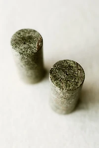 Salière et poivrière en marbre