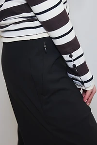 Four-Way Stretch Wide-Cut Pants
