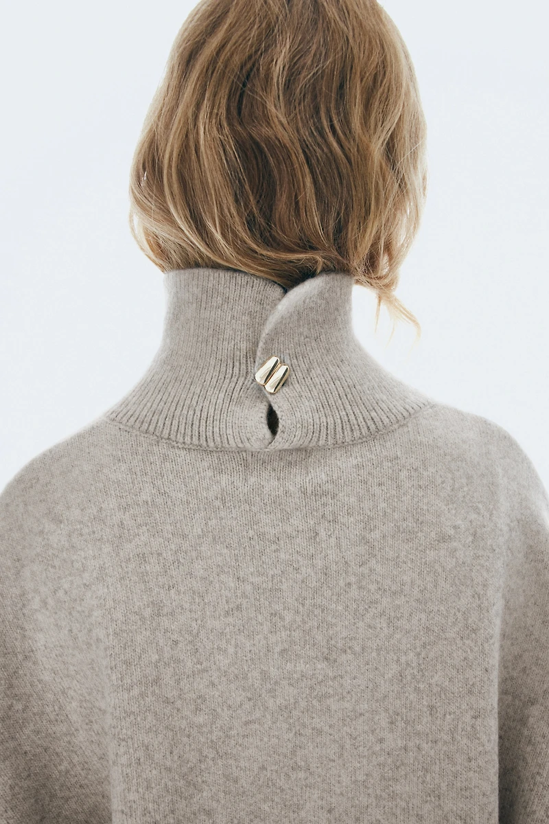 Oversized Mock-Turtleneck Sweater