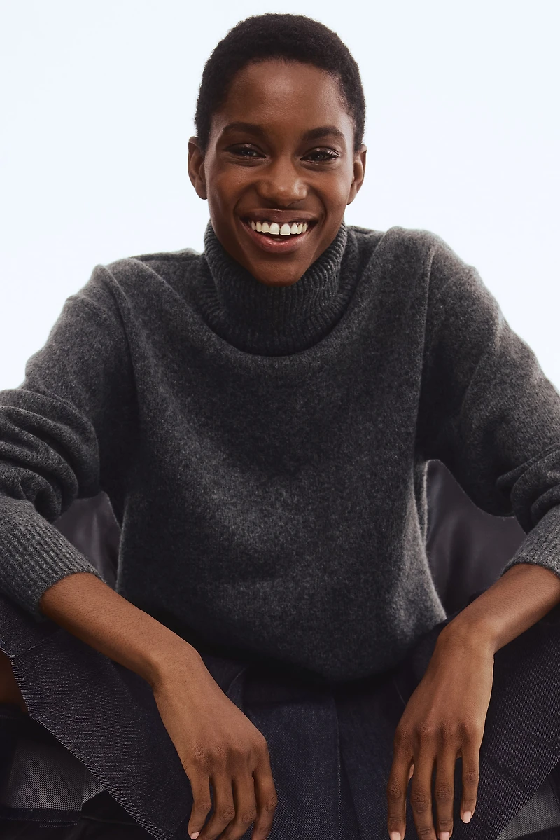 Loose-Fit Turtleneck Sweater