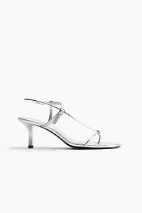 Sandales à talon avec brides fines