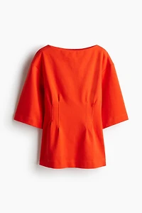 T-Shirt with Defined Waist