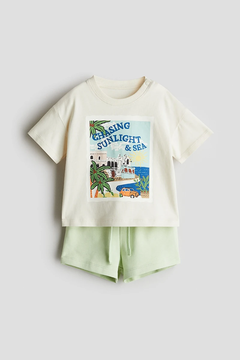 2-Piece T-Shirt and Shorts Set