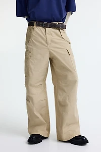 Loose-Fit Cargo Pants