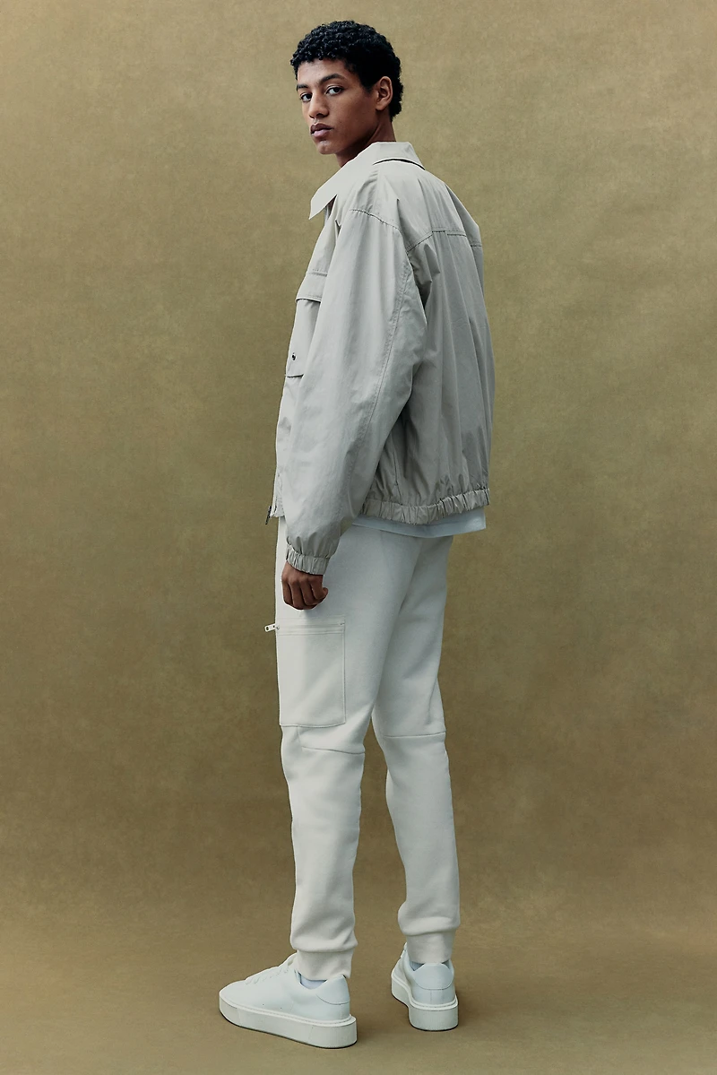 Pantalon de jogging cargo près du corps