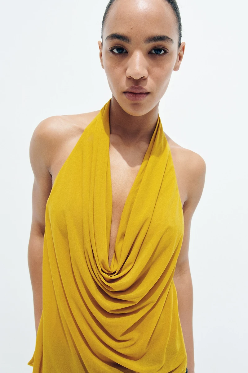 Haut asymétrique à dos nu
