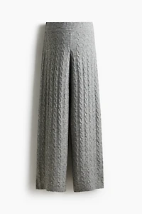 MAMA Pantalon en tricot torsadé