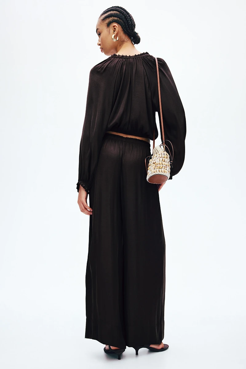 Wide-Leg Drawstring Pants