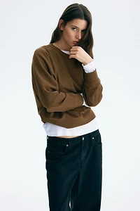 Raglan-Sleeved Sweatshirt