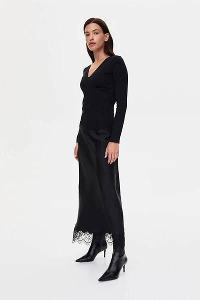 MAMA Ribbed Nursing Top