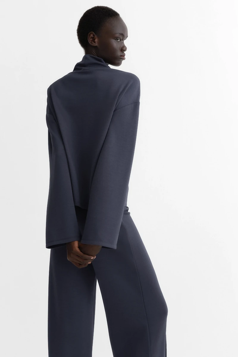 2-Piece Top and Pants Set