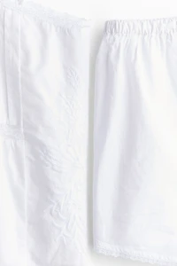 Pyjama en popeline avec dentelle