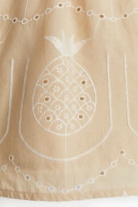 Broderie anglaise shorts
