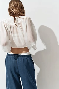 Pantalon taille froncée avec ceinture à nouer