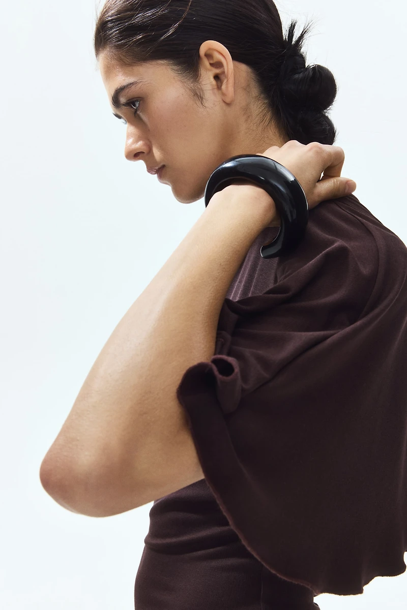 Batwing-Sleeved Ribbed Top