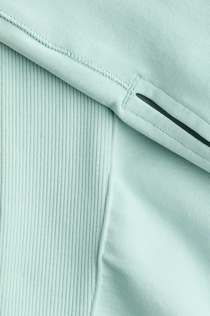 Seamless Activewear Jacket with DryMove™