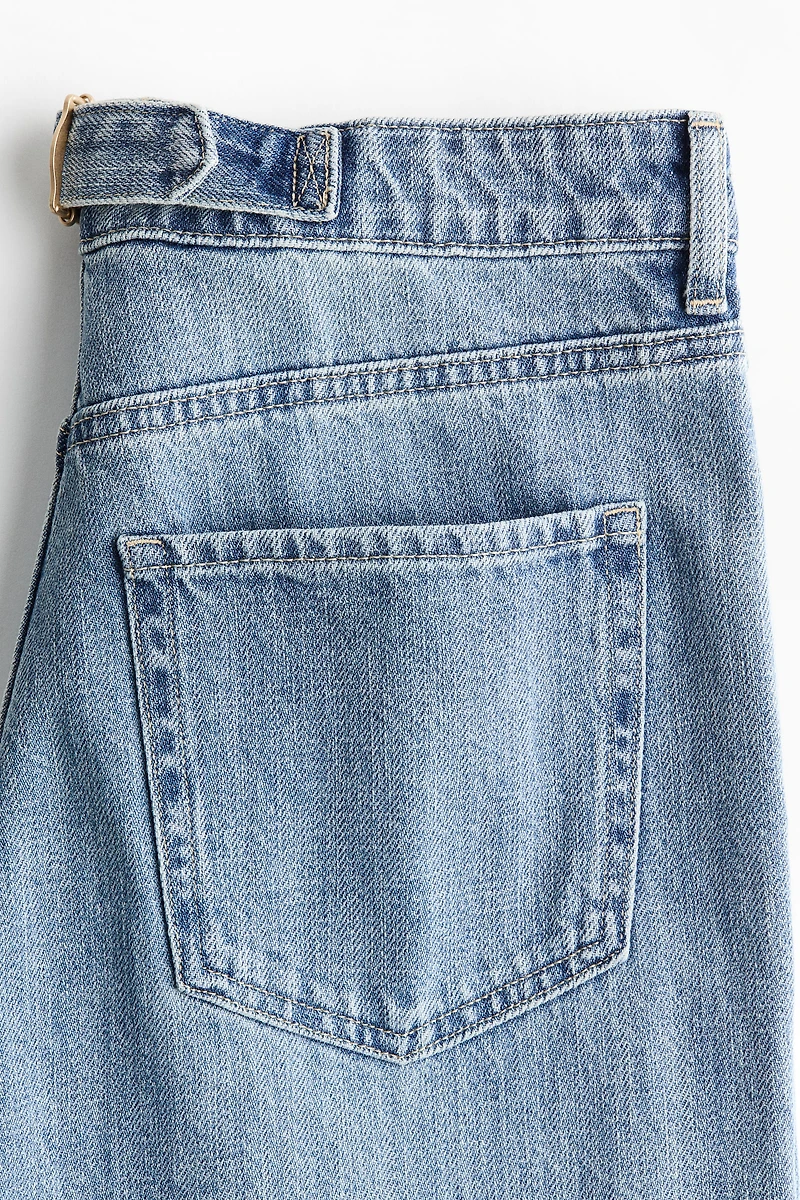 Wide-Leg Regular Waist Jeans