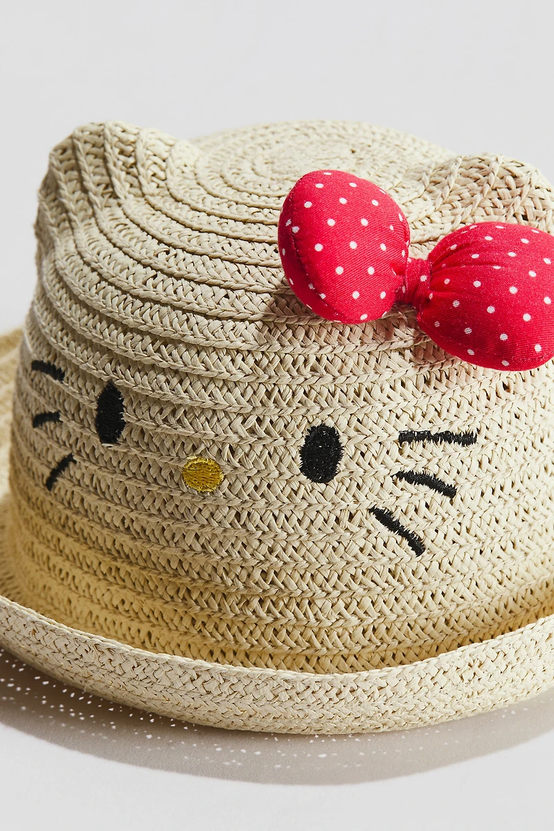 Appliquéd Straw Hat