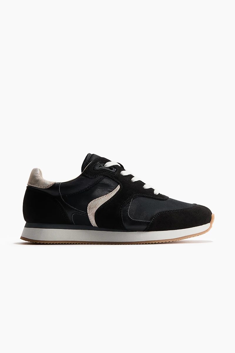 Retro Sneakers