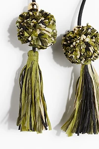 Straw Tasseled Bag Charm