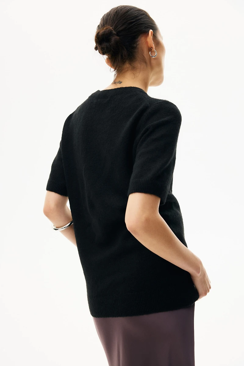 Haut à manches courtes MAMA en fin tricot