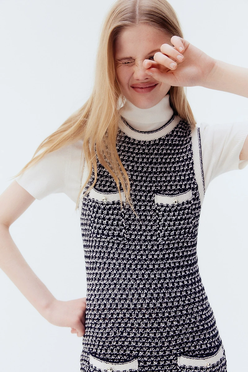 Pocket-Detail Textured-Knit Dress