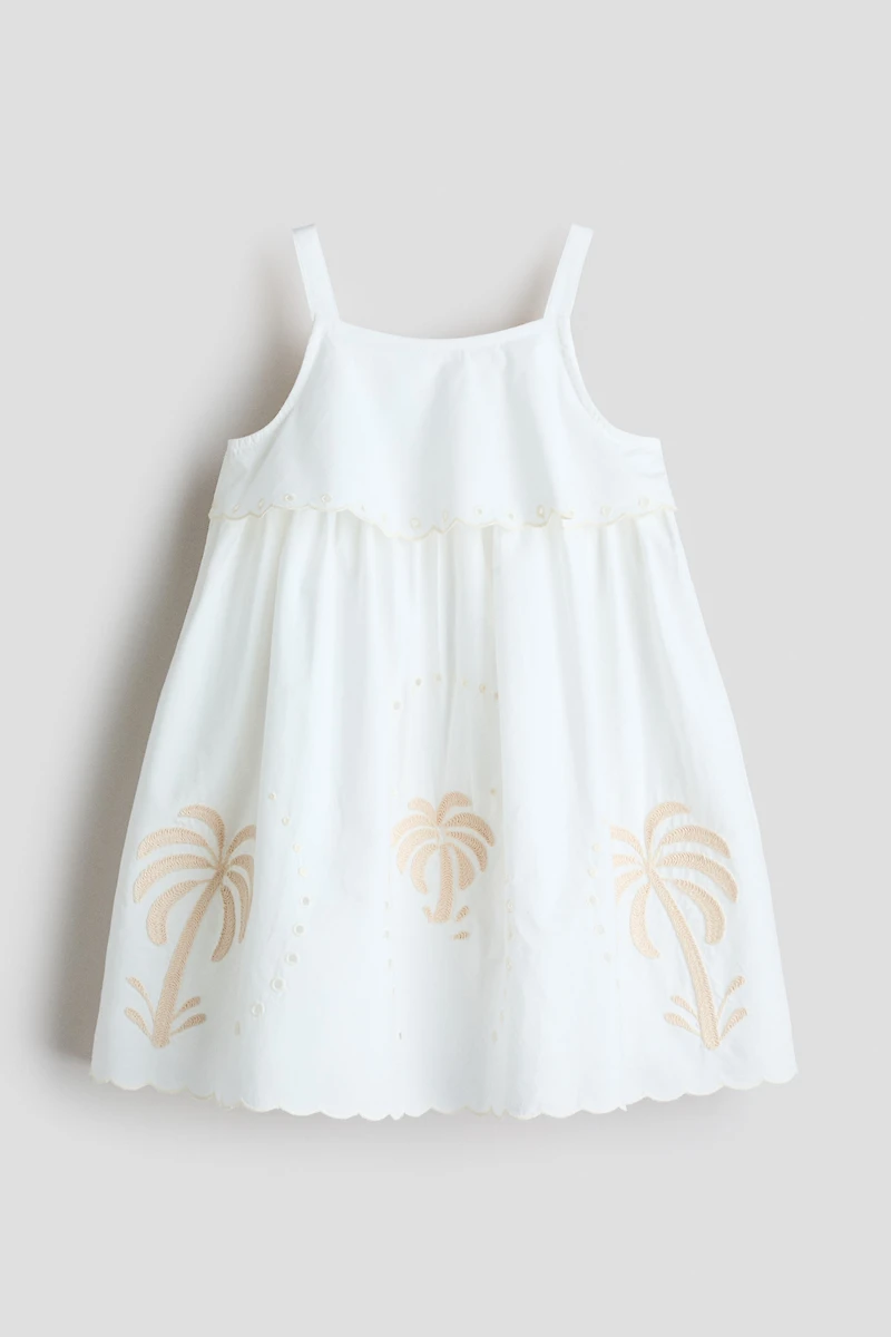 Robe brodée à bretelles fines